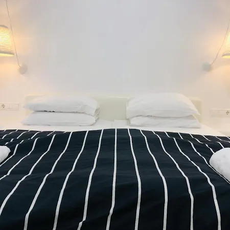 Taki's Guests B&B 4*