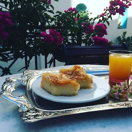 Taki's Guests Naxos City