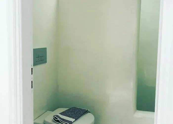 Taki's Guests Bed and Breakfast