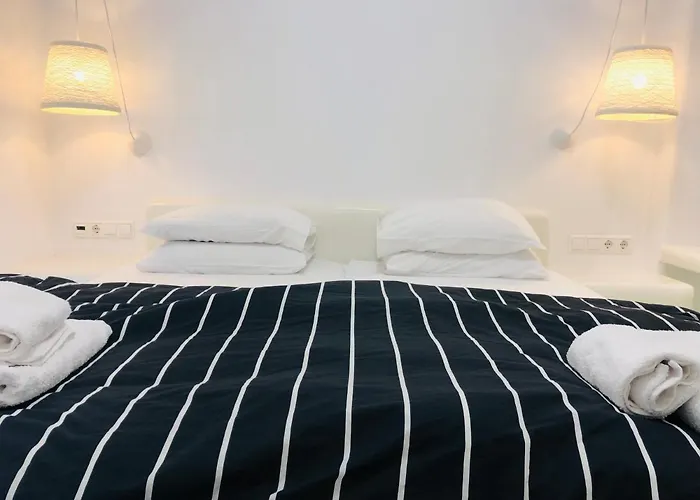 Taki's Guests Nocleg ze śniadaniem 3*